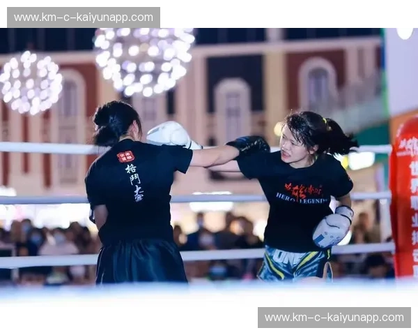 格斗赛事赛后点评：激情碰撞与技艺博弈的精彩呈现